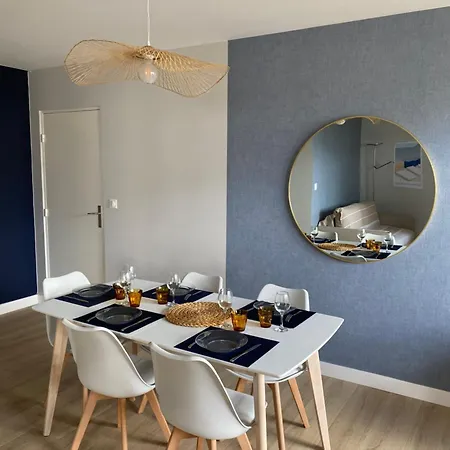 5 Personnes 65m2 Avec Balcon, Vues Partielles Mer, 150m De La Et Centre, Wifi Et Parking Prive Daire *