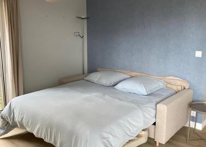 Apartamento 65m2 Avec Balcon Vues Partielles à 150m De La Et Centre, Wifi Et Parking Privé *